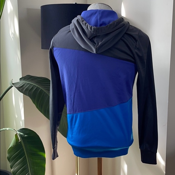 H&M Colour block hoodie - Picture 2 of 5
